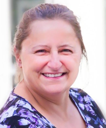 Headshot of Dr. Christine Sizemore