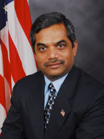 Headshot of Dr John Prakash