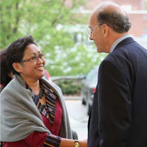 Photo: Dr. Endang R. Sedyaningsih shakes hands with Dr. Roger I Glass