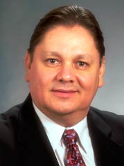 headshot of Dr. Jorge Gomez