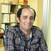 Photo of Dr. Mohamed Seif El-din who is smiling